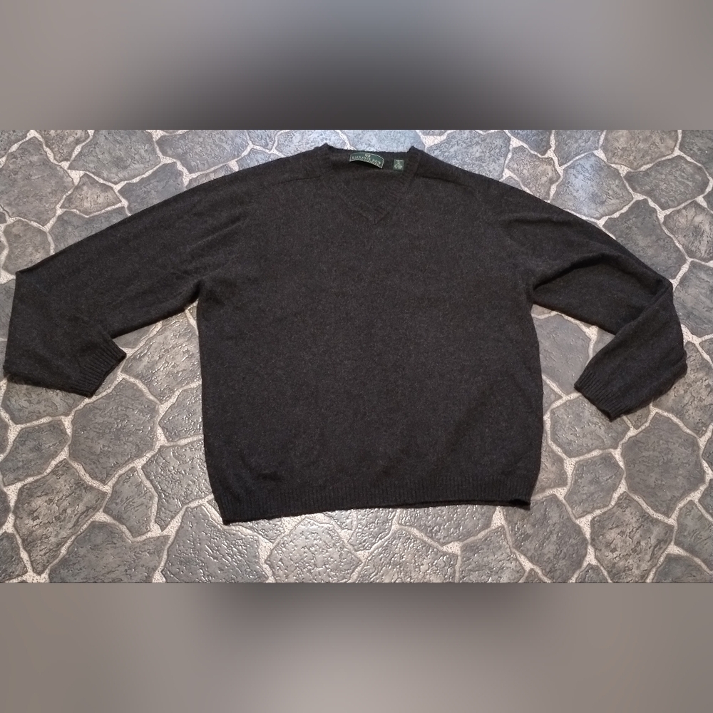 Embassy Road 2 ply cashmere sweater VINTAGE